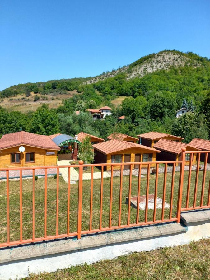 Вилно Селище Мировец Maluk Izvor  Exteriör bild