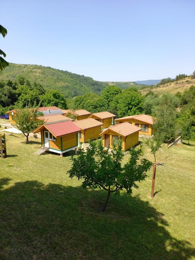 Вилно Селище Мировец Maluk Izvor  Exteriör bild